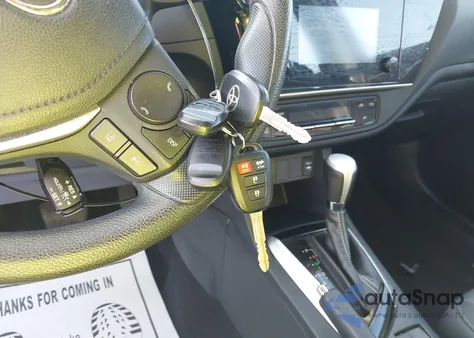 2018 Toyota Corolla Le из США, поврежденный, VIN 2T1BURHE2JC074660